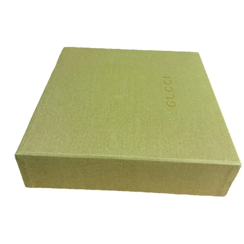 Gucci‎ Gift Box And Dust Bag Green Quilted 9.5x9.5x3